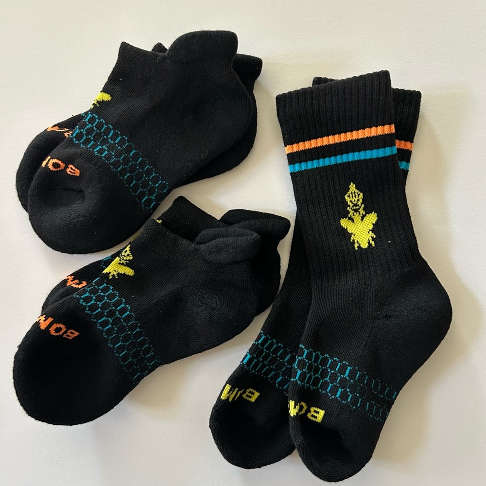 BOMBAS NWOT 3 pair XS 2 Ankle 1 Calf Sock Black w/yellow orange blue Kids Youth
